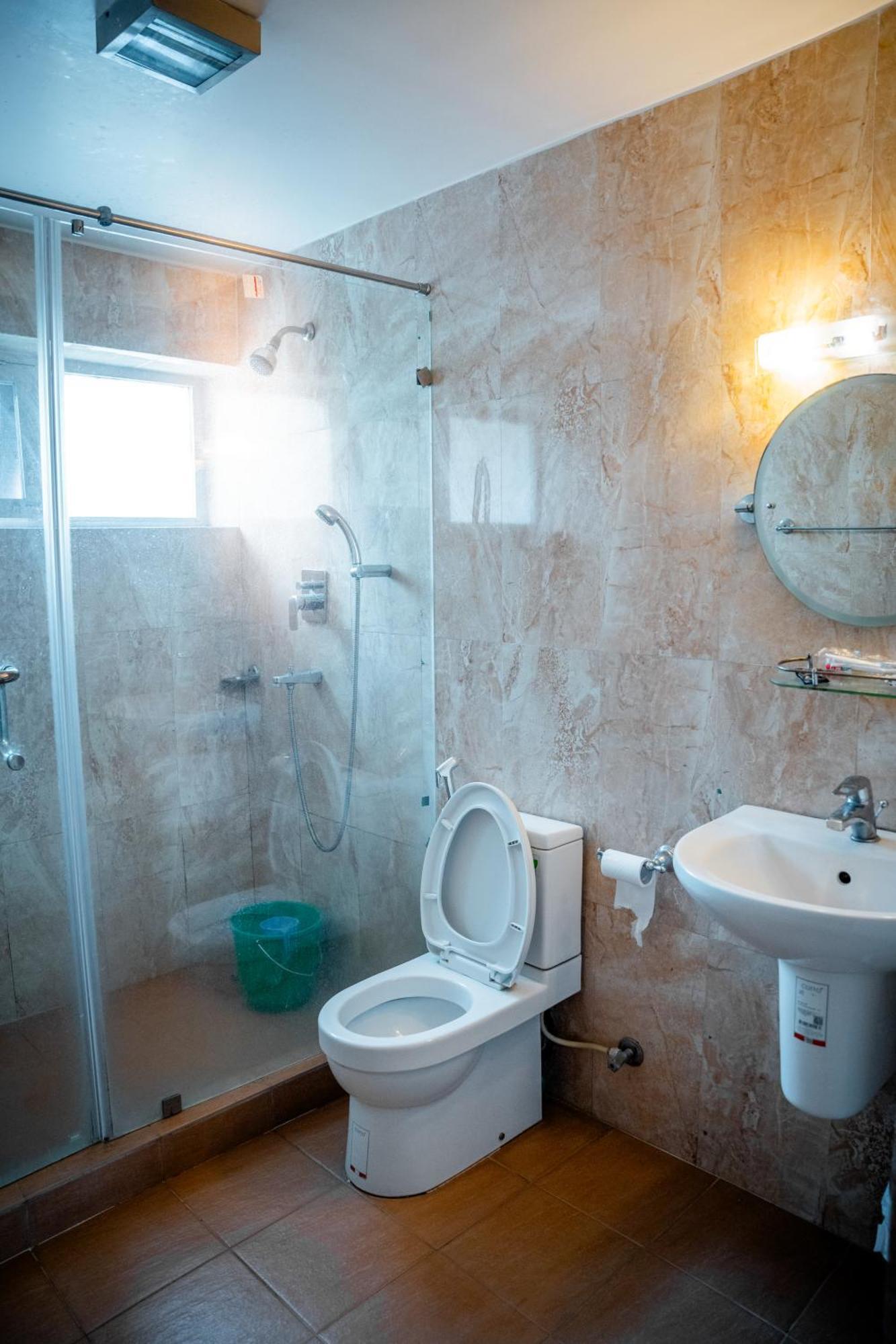 Hotel Harmony & Little Bites Bistro Jawlakhel Екстер'єр фото